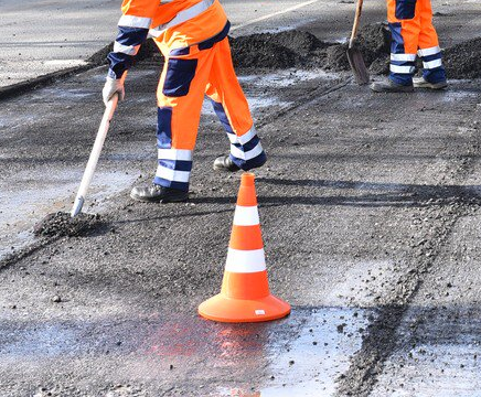 Василий Михайлов